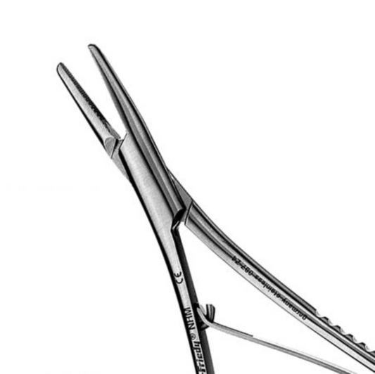 PORTA AGUJAS MATHIEU (14CM) HU-FRIEDY